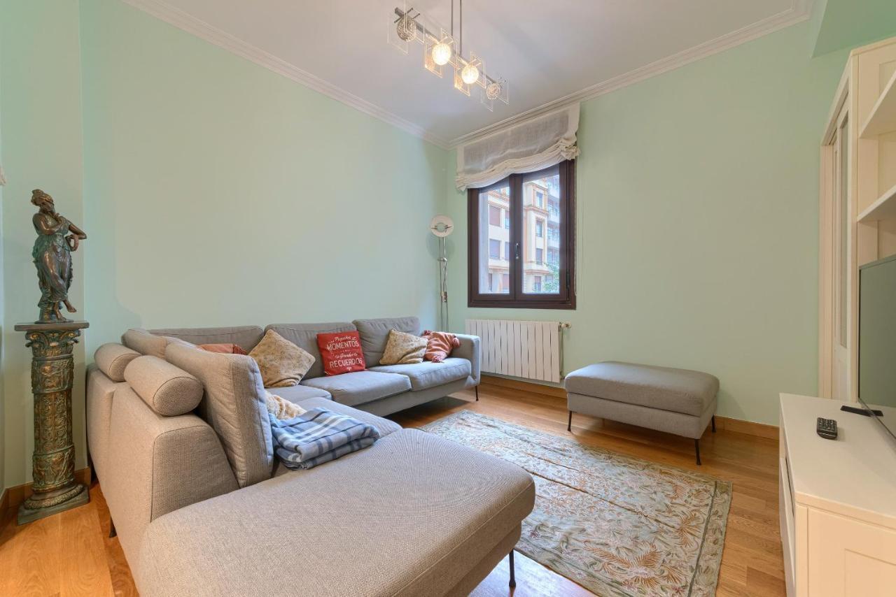 Encanto Y Confort En Calle Epalza - Tu Familia En El Corazon De Bilbao Ngoại thất bức ảnh